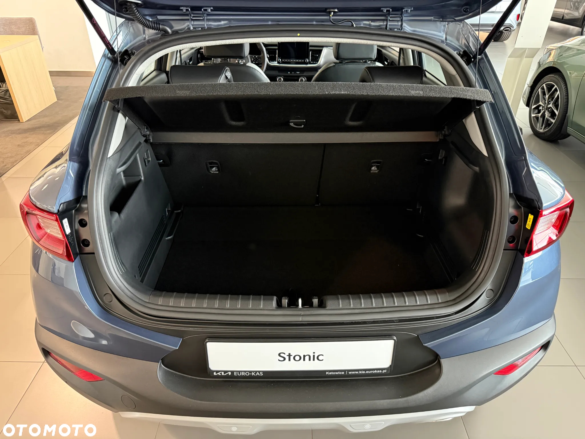 Kia Stonic 1.2 L - 14
