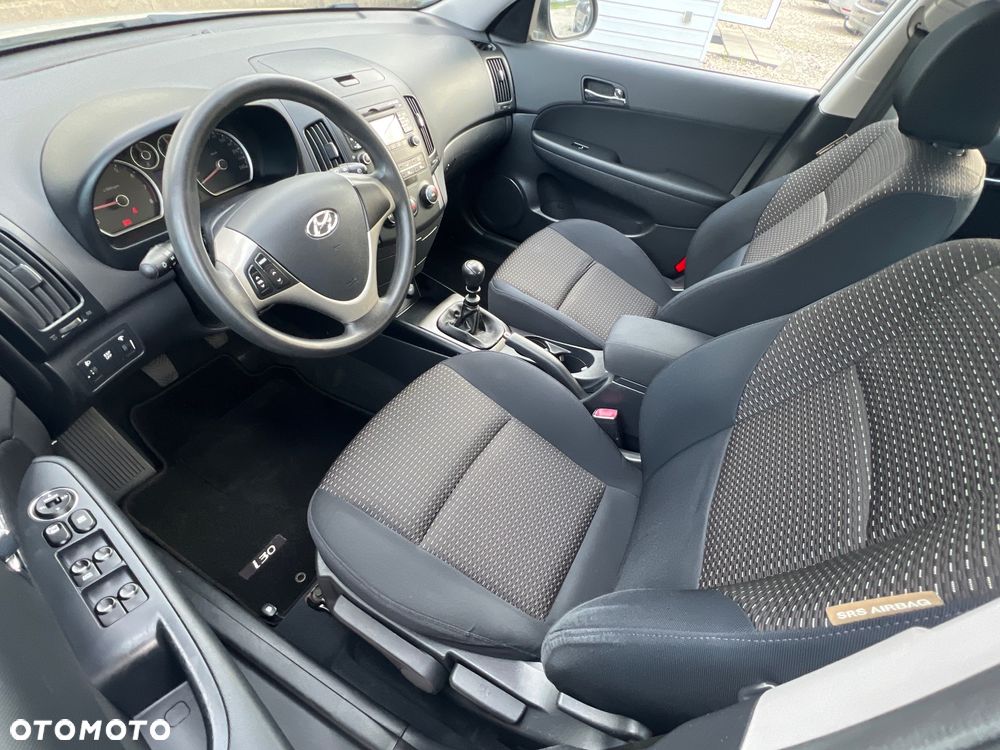 Hyundai i30 1.4 Edition Plus - 13