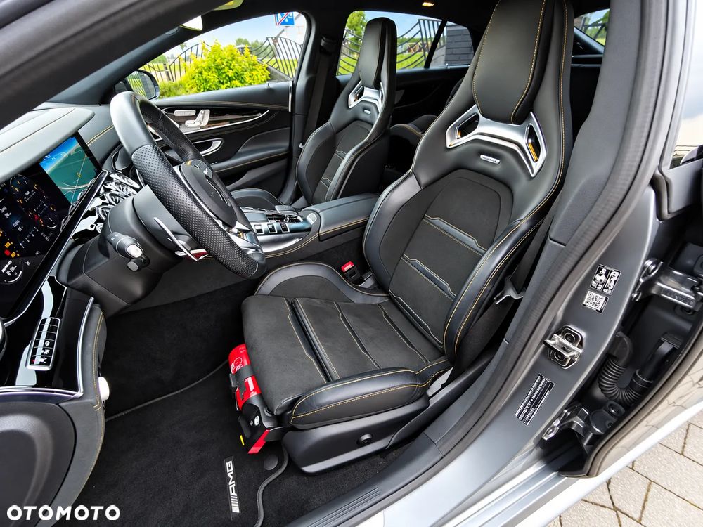 Mercedes-Benz AMG GT 43 4-Matic+ - 11