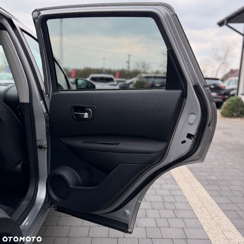 Nissan Qashqai - 24