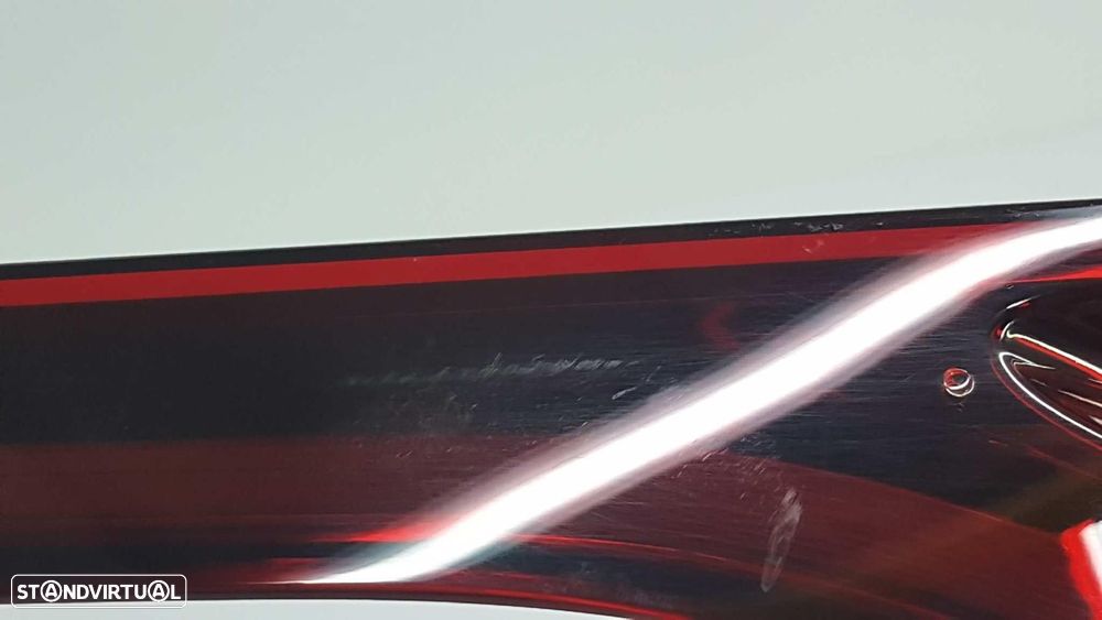 FAROLIM TRASEIRO DIREITO RENAULT MEGANE IV FASTBACK 2015 -265506075R - 2