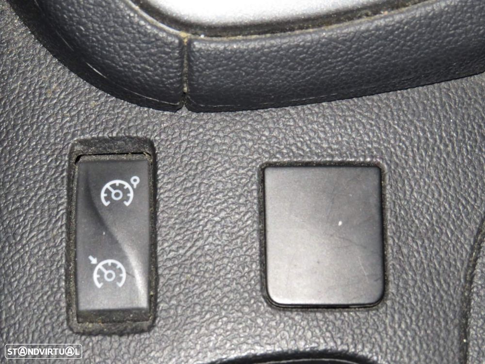 Renault Clio 0.9 TCe Limited - 45