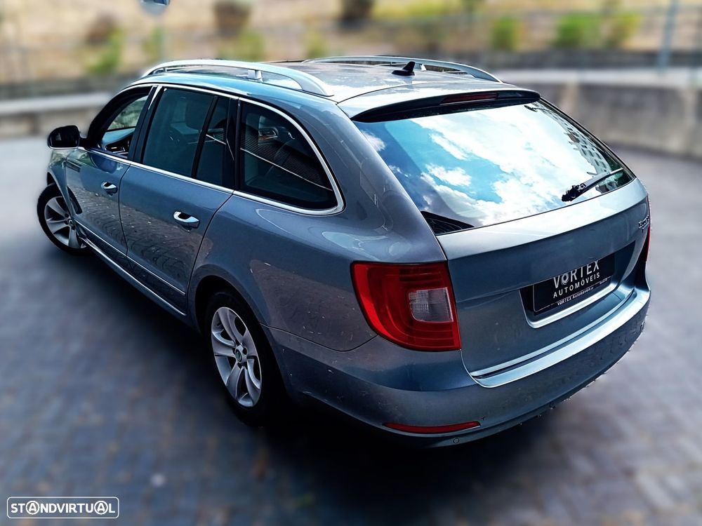 Skoda Superb Break 1.6 TDI Elegance Greenline - 6