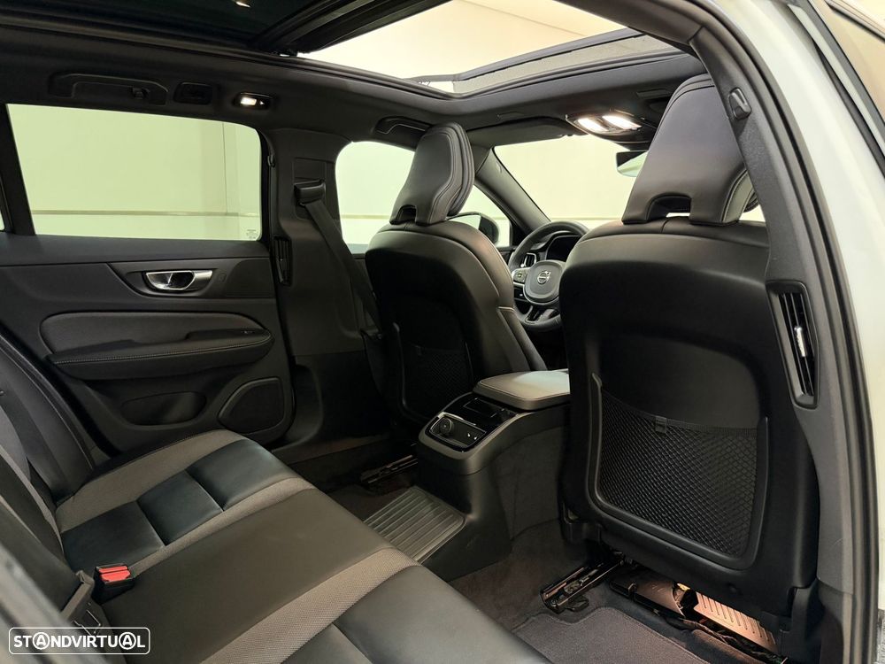 Volvo V60 2.0 T8 AWD TE Plus Dark - 53