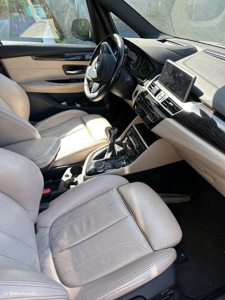 BMW 216 Gran Tourer - 3