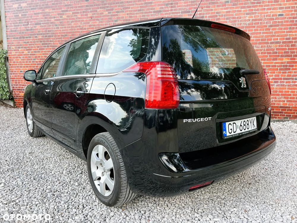 Peugeot 5008 - 5