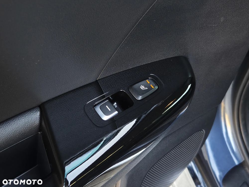 Kia Sportage 1.6 T-GDI L Business Line 2WD DCT - 24