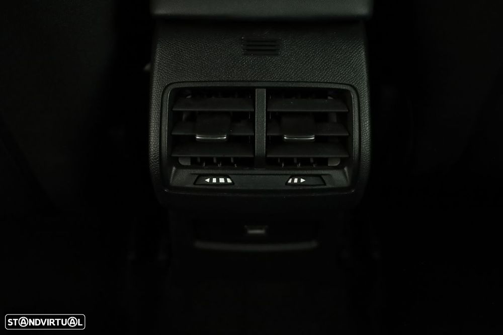 Citroën C4 1.2 PureTech Plus EAT8 - 23