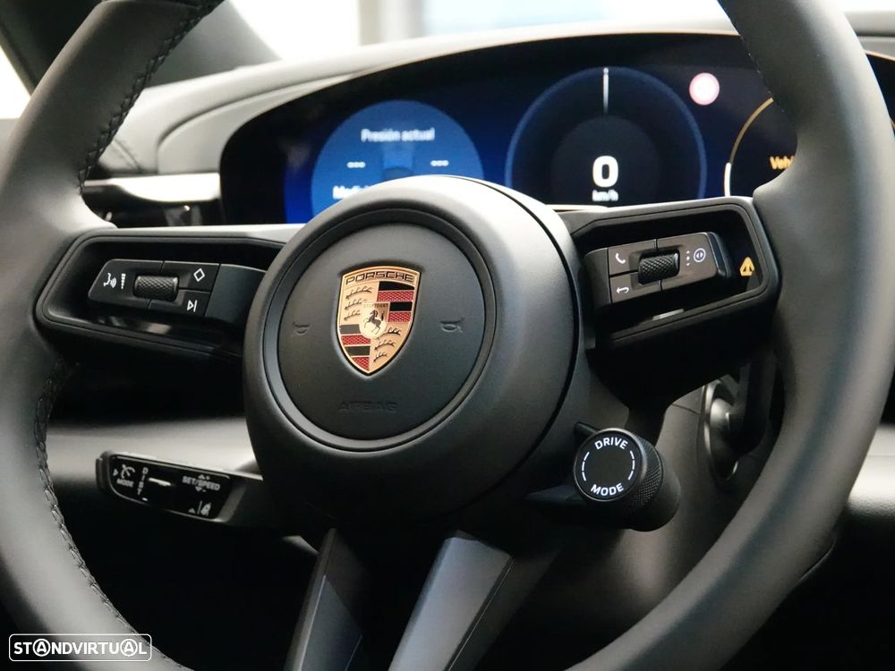 Porsche Macan Electric 4S - 30