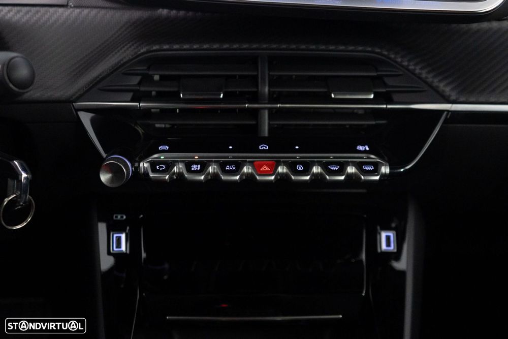 Peugeot 2008 1.2 Hybrid Allure e-DCS6 - 26