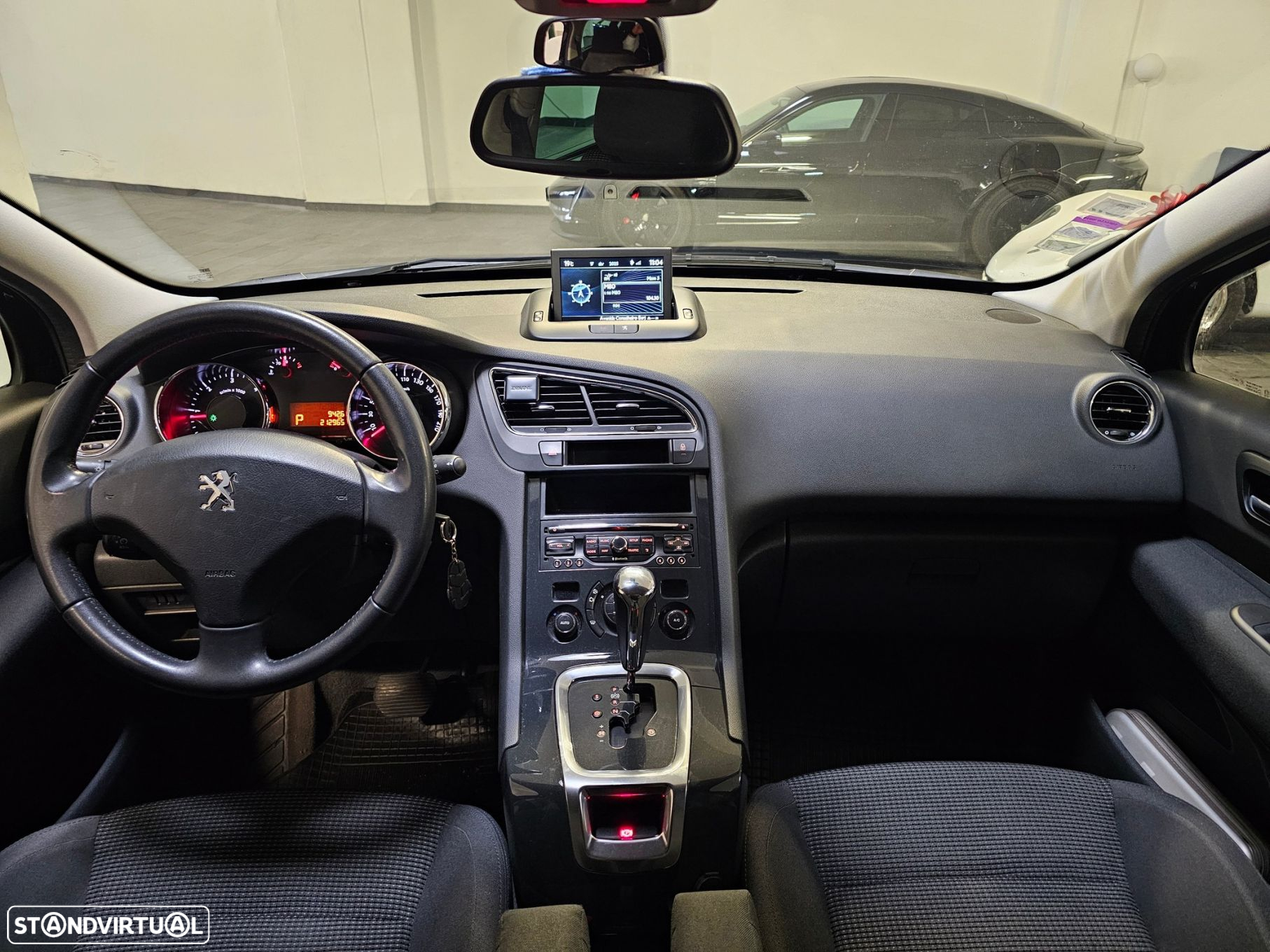 Peugeot 5008 1.6 BlueHDi Style EAT6 - 13