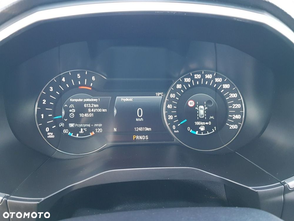 Ford Edge 2.0 EcoBlue Bi-Turbo 4x4 Titanium - 23