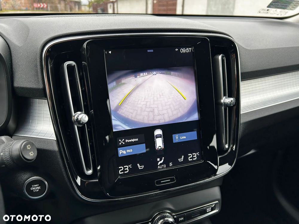 Volvo XC 40 T5 AWD Momentum - 19