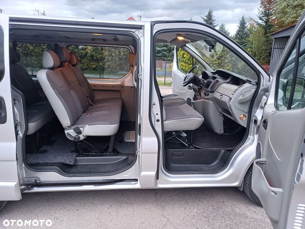 Opel Vivaro - 15