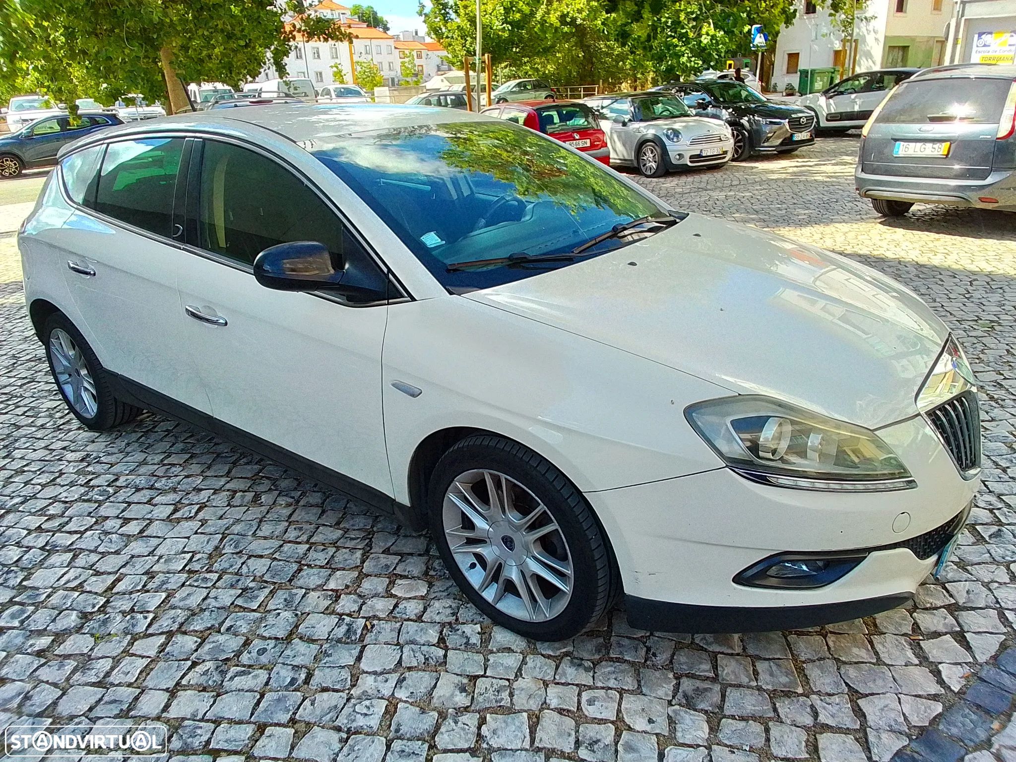 Lancia Delta 1.6 M-Jet Platino - 1