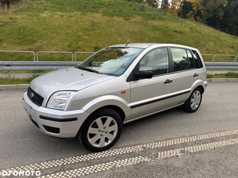 Ford Fusion - 3
