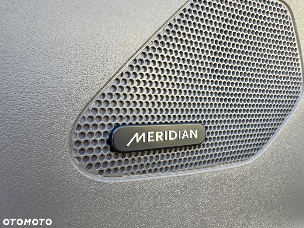 Jaguar F-Pace 20d AWD Pure - 38