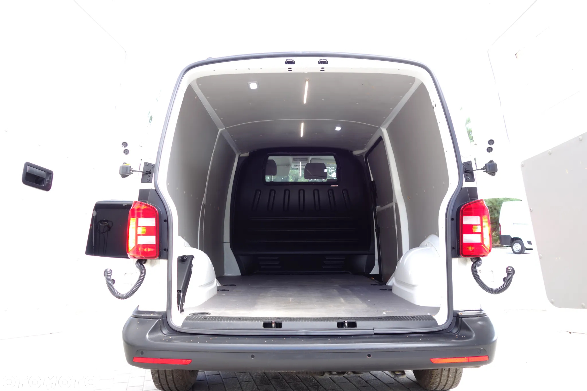 Volkswagen Transporter Gwarancja 12 mies. T6  Automat Long 2.0 TDI 150 KM Klima Webasto - 12