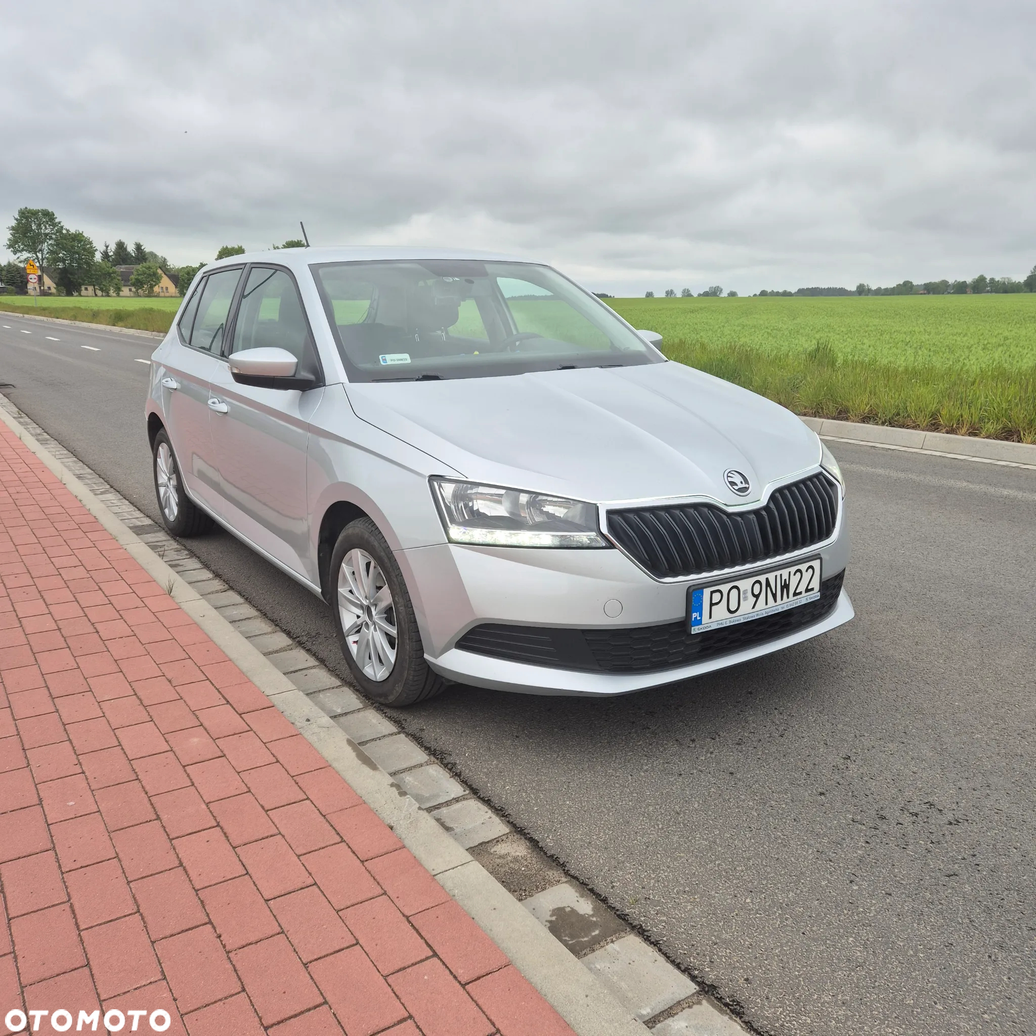 Skoda Fabia 1.0 TSI Active - 2