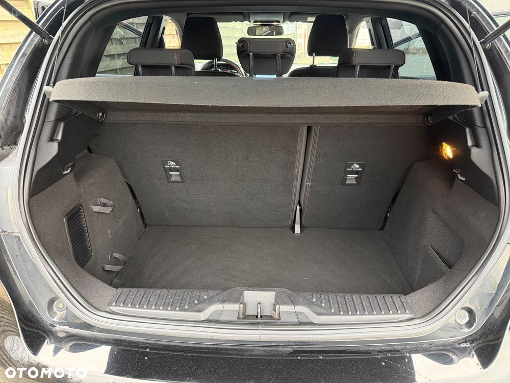 Ford Fiesta 1.5 TDCi S&S ST-LINE - 8