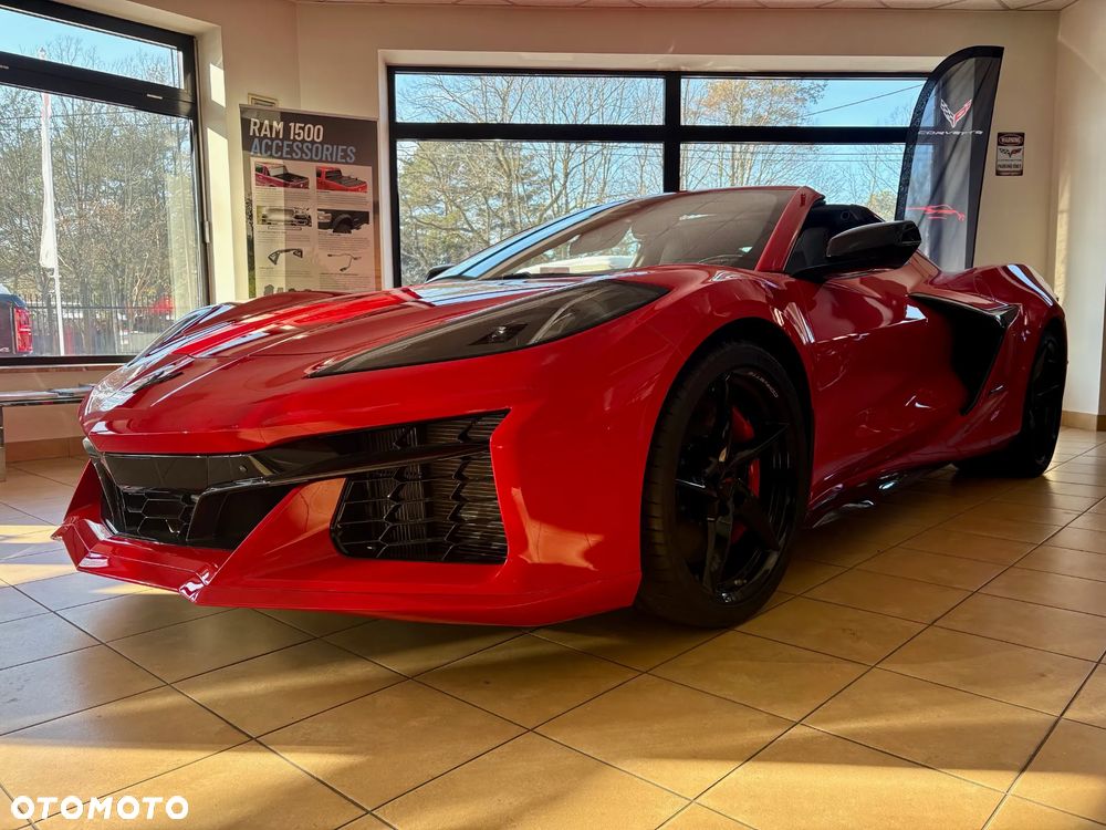Chevrolet Corvette - 20