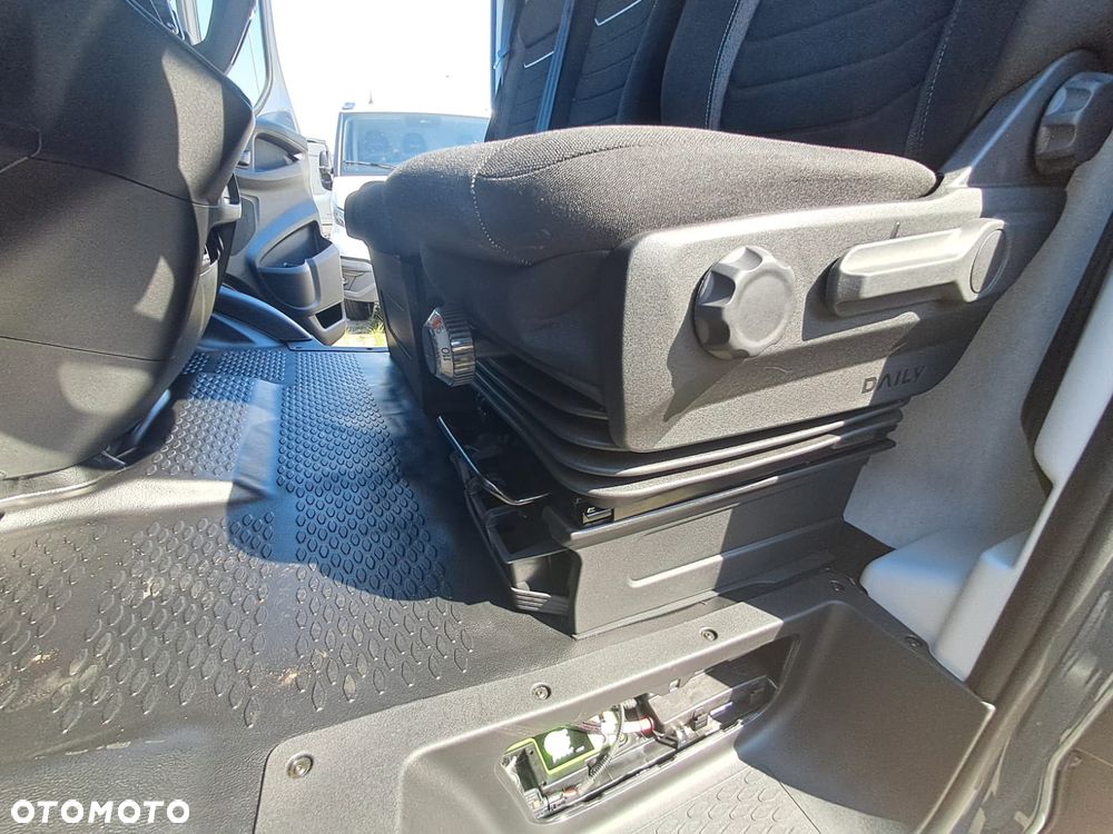 Iveco Daily 35S16BA8 V - 16