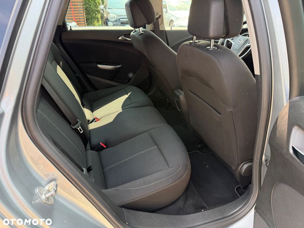 Opel Astra 1.4 Turbo Edition Sport - 32