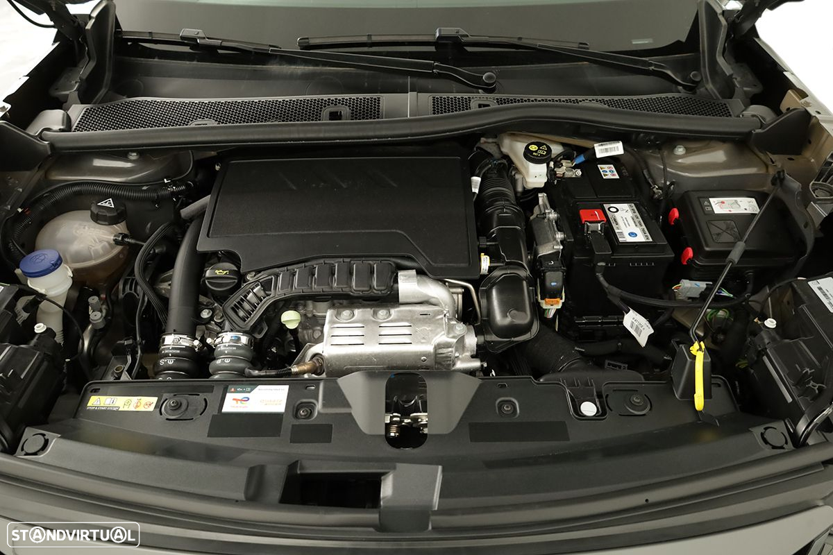 Peugeot 2008 1.2 PureTech Allure - 24