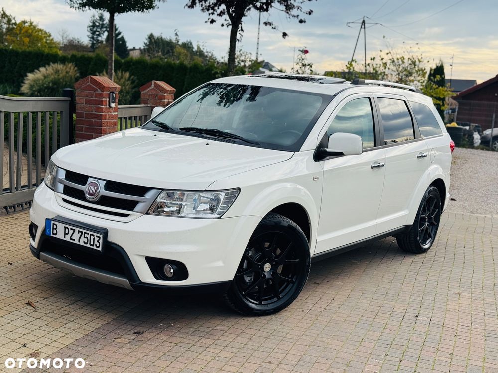 Fiat Freemont 2.0 Multijet Black Code AWD - 1