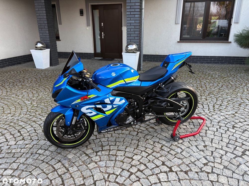 Suzuki GSX-R - 12