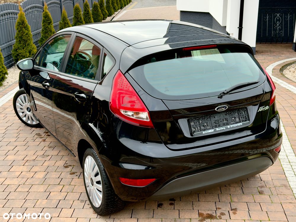 Ford Fiesta - 16
