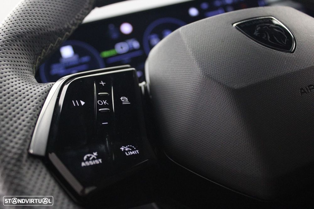 Peugeot E-3008 73 kWh GT - 12