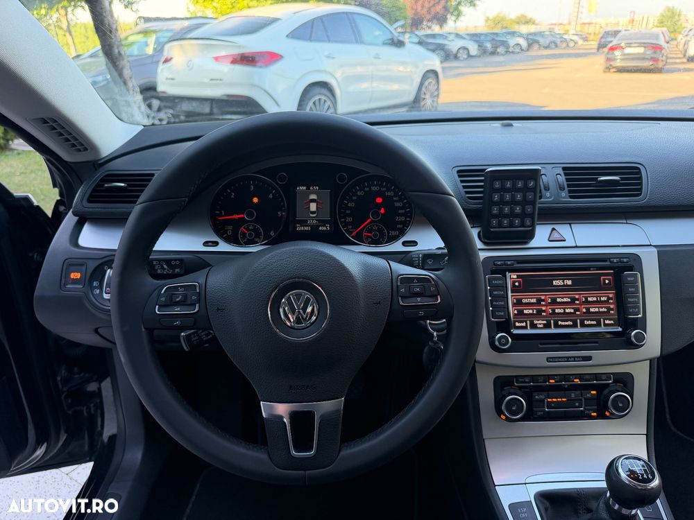 Volkswagen Passat 2.0 Blue TDI SCR Highline - 14