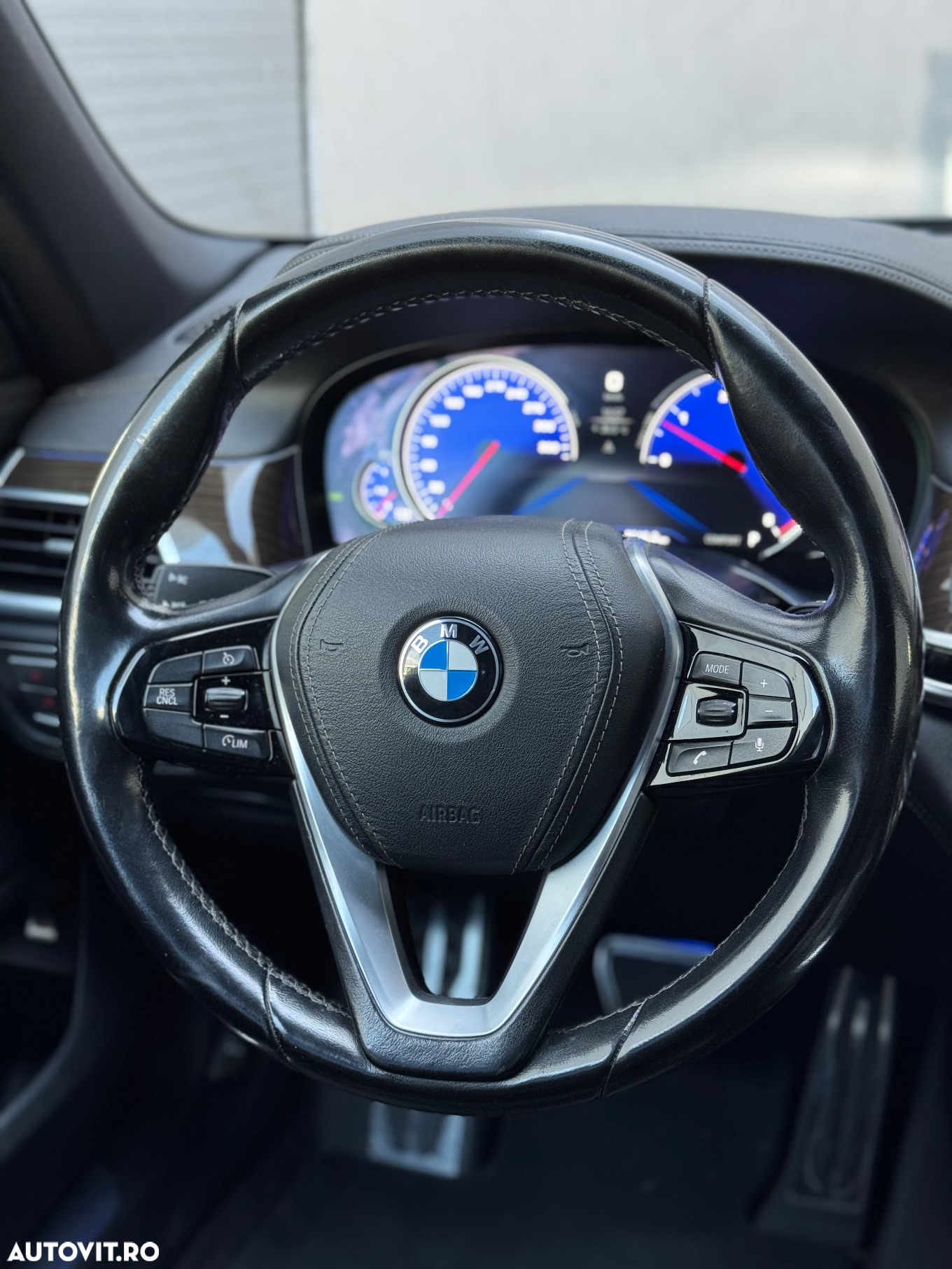 BMW Seria 7 - 10