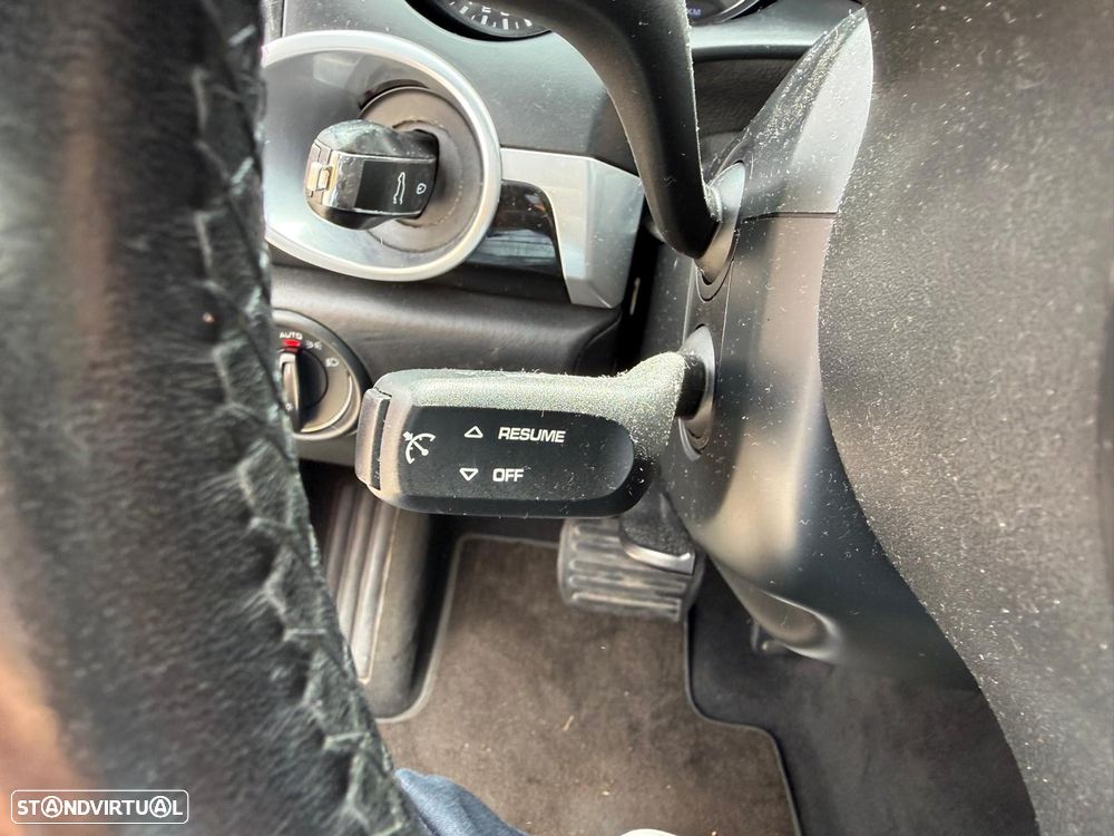 Porsche Cayenne 3.0 V6 - 12