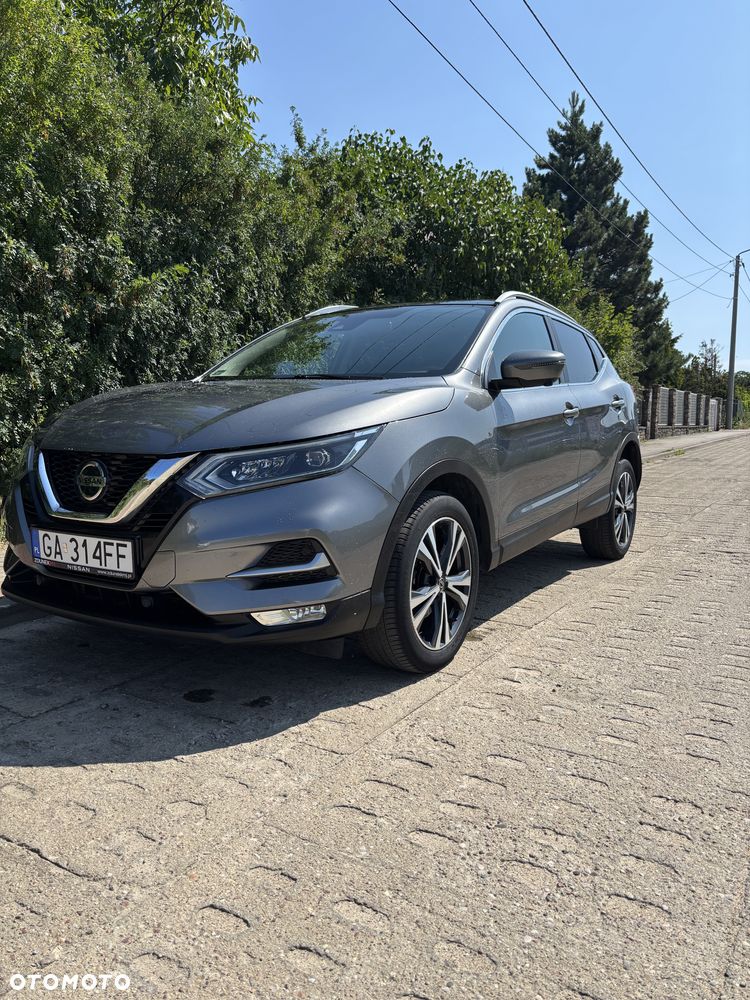 Nissan Qashqai 1.3 DIG-T N-Connecta - 1