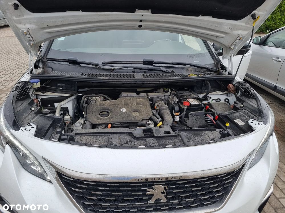 Peugeot 5008 - 37