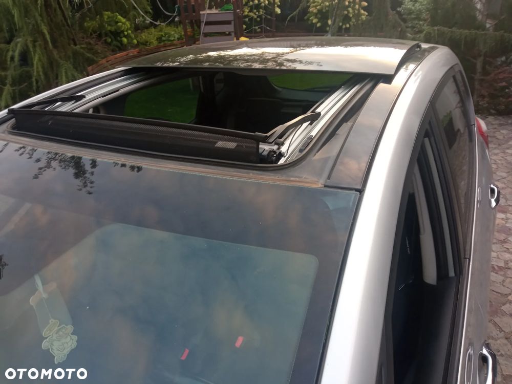Hyundai ix20 1.6 CRDi Fifa World Cup Edition - 19
