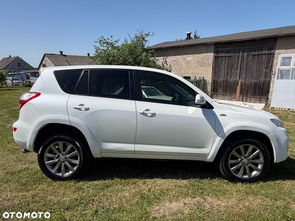 Toyota RAV4 2.2 D-4D 4x4 Executive - 4