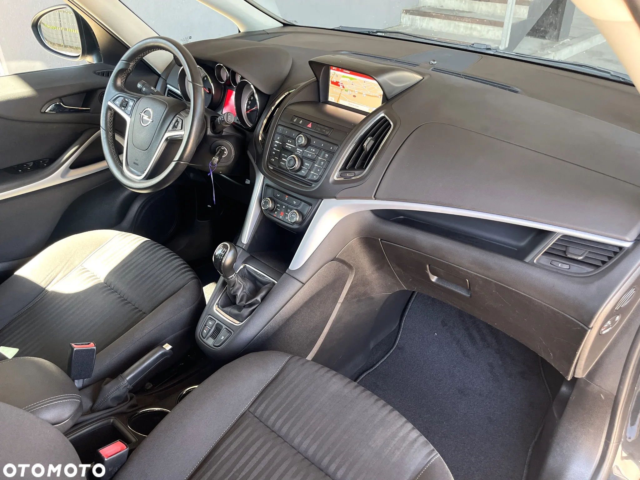 Opel Zafira 1.4 Turbo (ecoFLEX) Start/Stop Active - 38