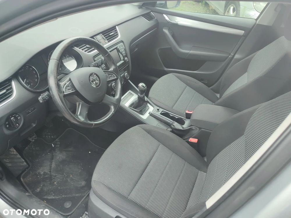 Skoda Octavia 1.6 TDI Green tec Active - 6
