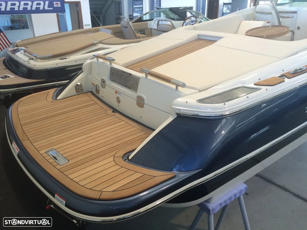Chris Craft Launch 27 - 2