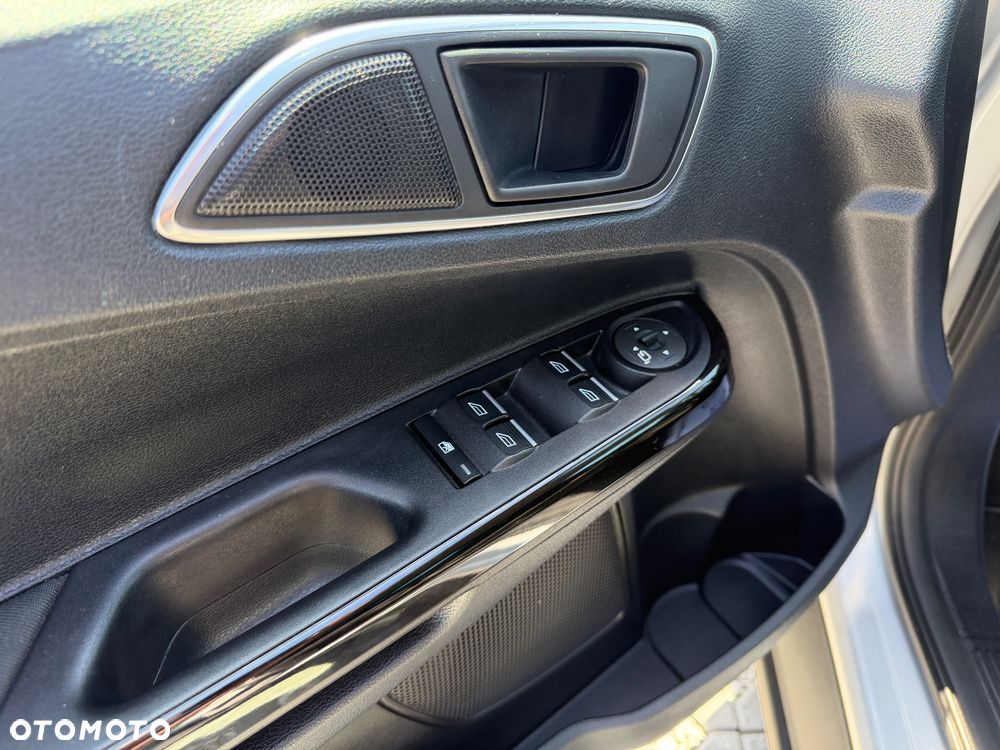 Ford B-MAX 1.0 EcoBoost Titanium - 31