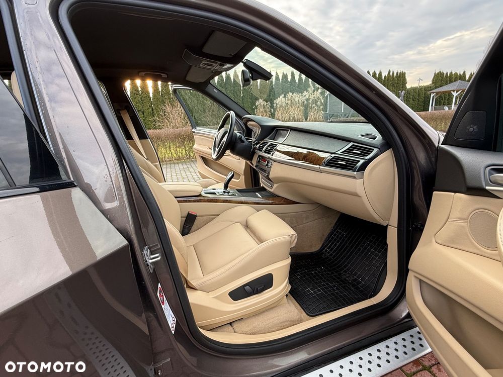 BMW X5 xDrive40d Edition Exclusive - 24