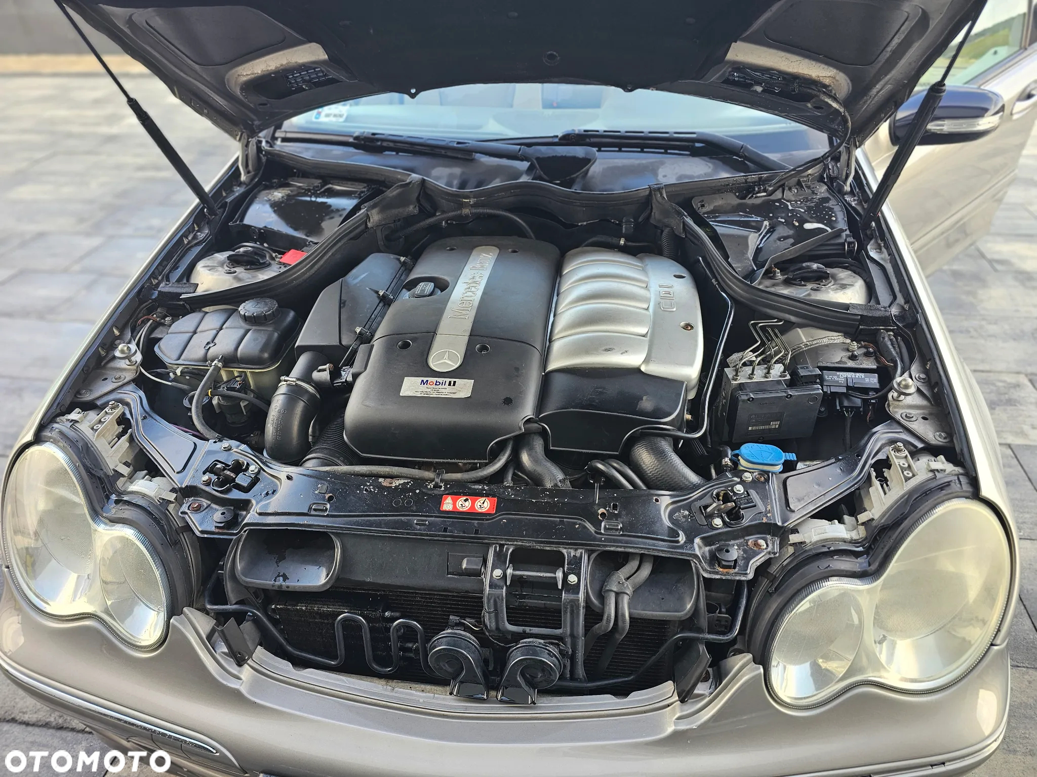 Mercedes-Benz Klasa C 270 T CDI Elegance - 11