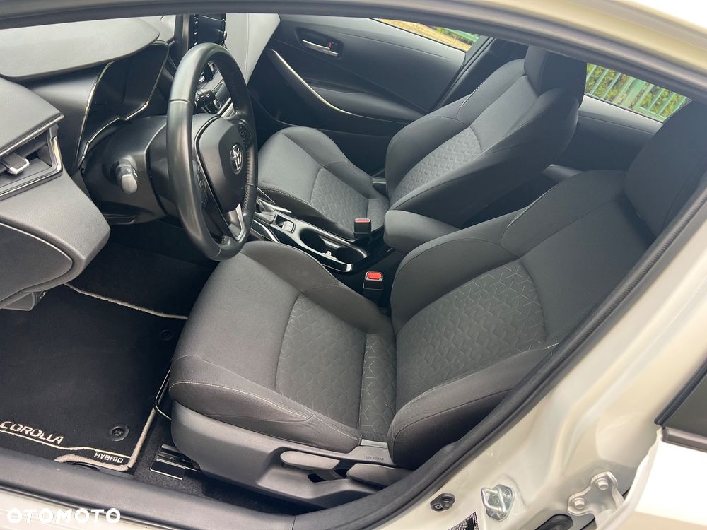 Toyota Corolla 1.8 Hybrid Comfort - 19