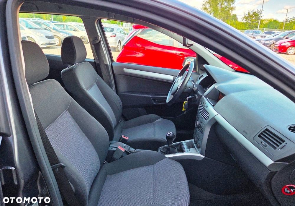 Opel Astra - 20