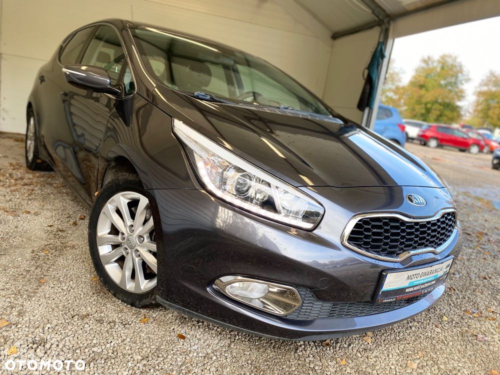 Kia Ceed Cee'd 1.6 CRDi M - 28