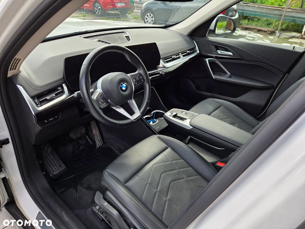 BMW X1 - 16