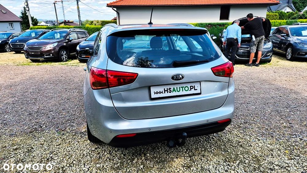 Kia Ceed 1.6 GDI XL - 16
